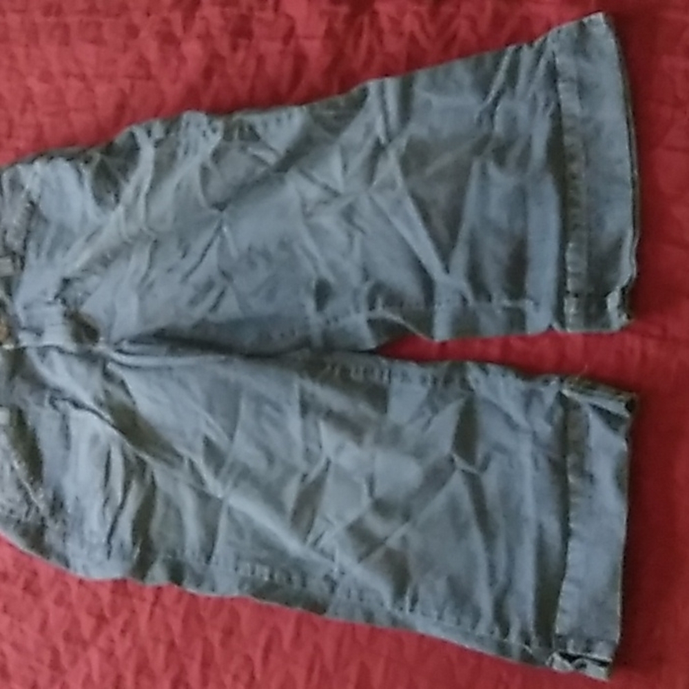 Woman's Capris Pants